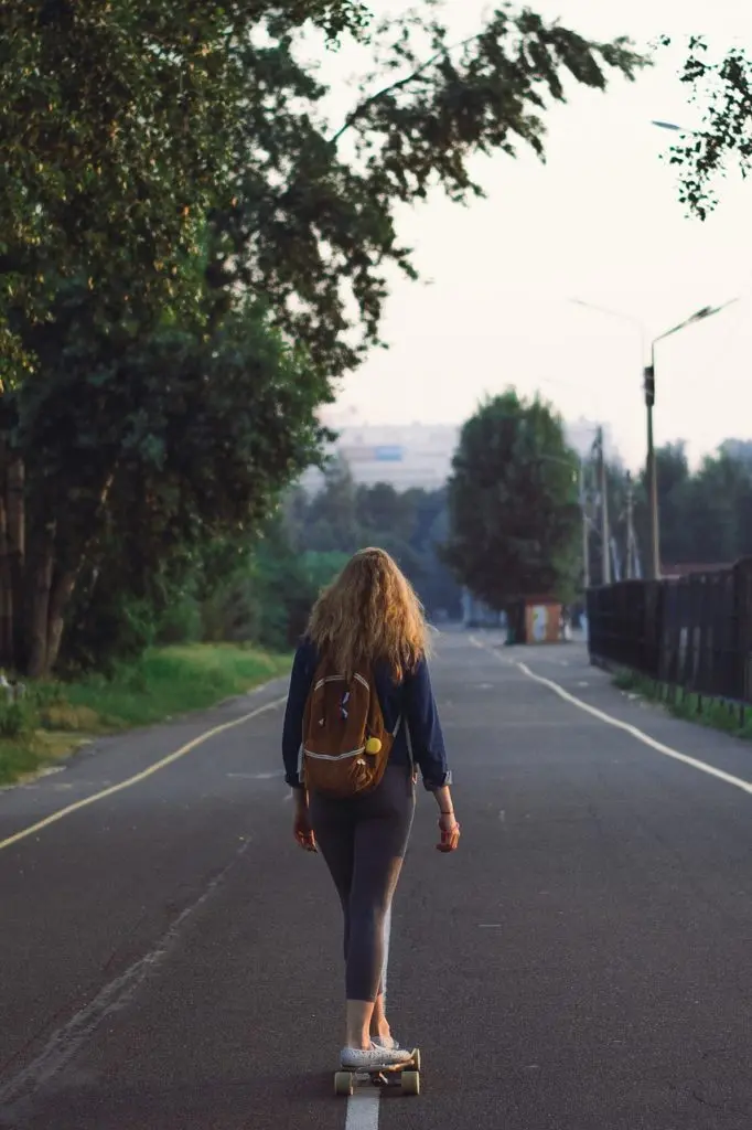 6 Easy Ways To Overcome Negative Thoughts