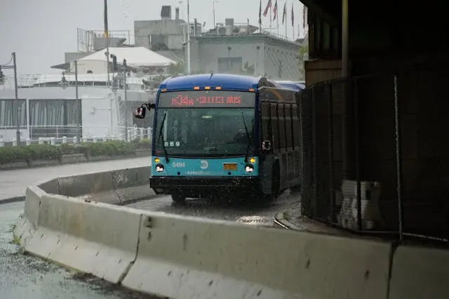 A neutral depiction of a MTA bus