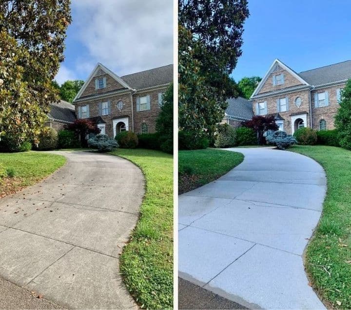 Driveway-Cleaning-Before-After-3