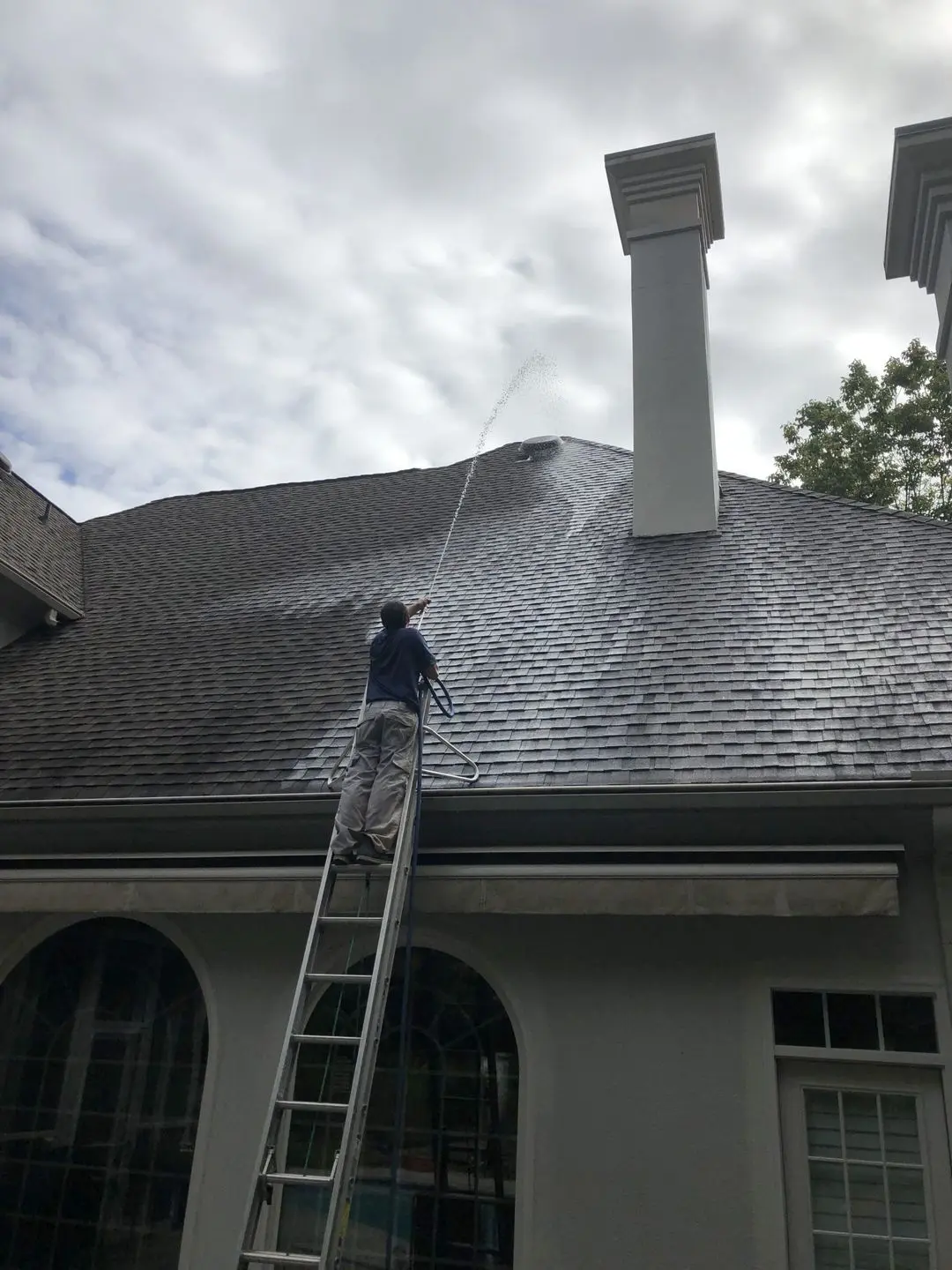 Roof Cleaning Knoxville TN