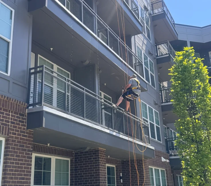 High-Rise Window Cleaning-IMG-4