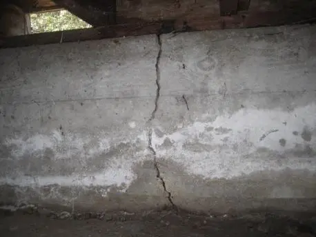 foundation-cracks-killingsworth-ct-stablWall-1
