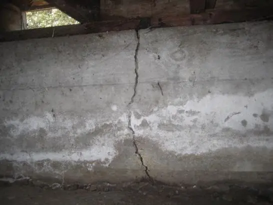 repairing-cracked-foundations-stablwall-1
