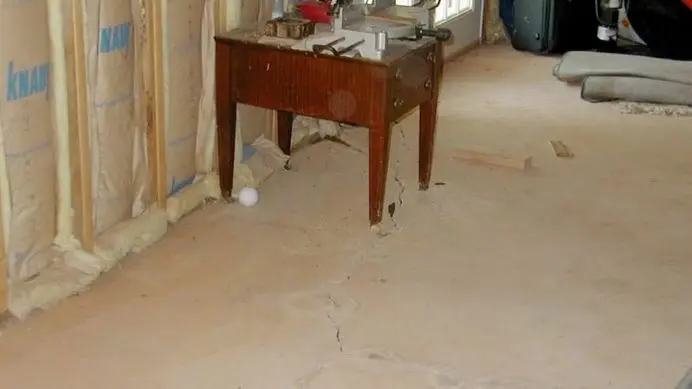 Cleveland, OH | Foundation Crack on basement floor | StablWall