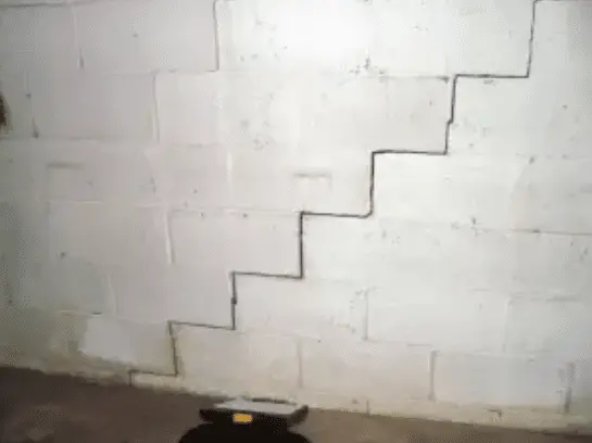 foundation-cracks-stablwall-2