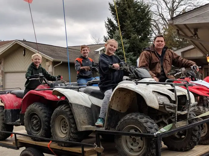 Kevin-Oberhouse-four-wheeling