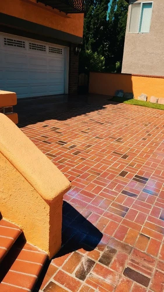 Driveway Cleaning Riverside CA