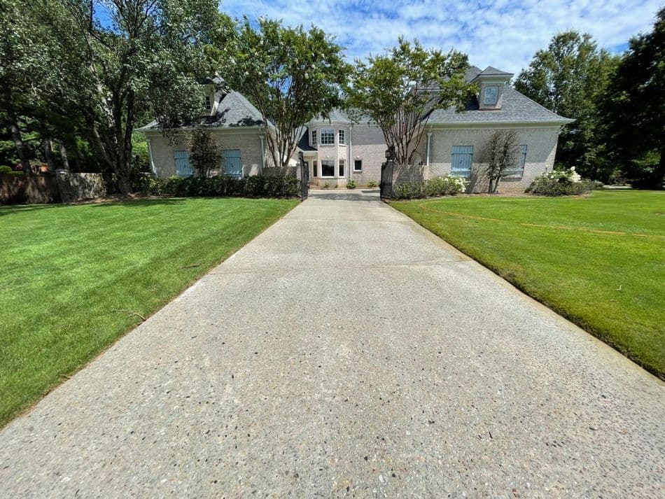 Driveway Cleaning DeSoto County