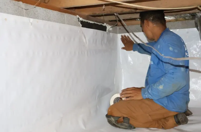 Crawl space encapsulation contractor