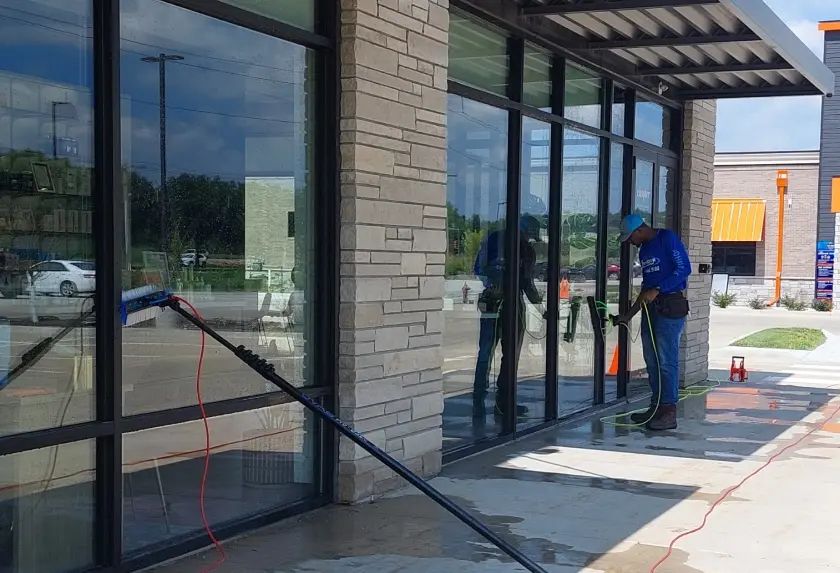 Storefront Cleaning Cedar Rapids IA
