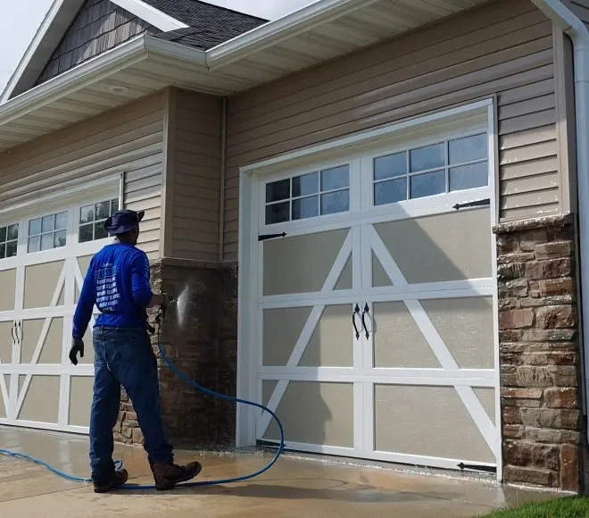House Washing Cedar Rapids IA
