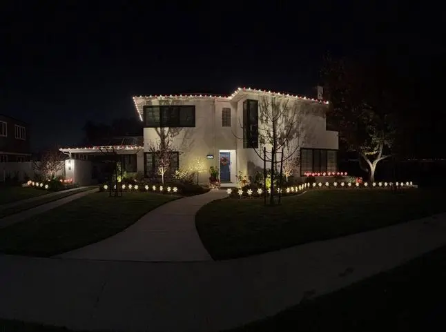 Christmas Light Installation services in Fresno CA