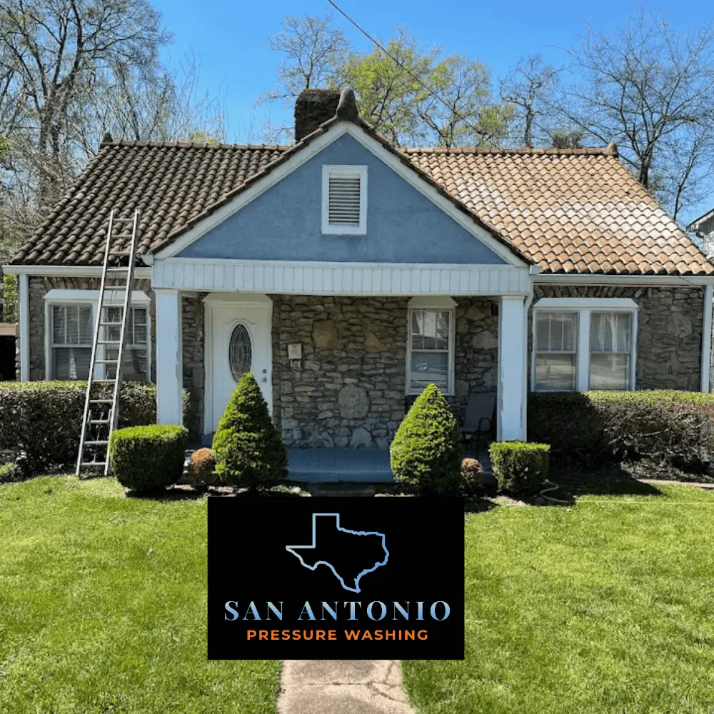 Roof Cleaning San Antonio