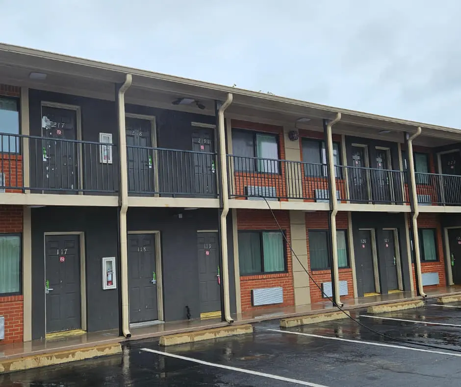 parking lot and garage cleaning tyler tx