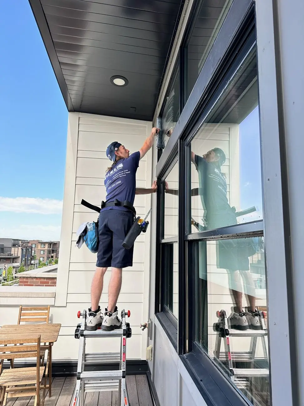 window cleaning Aurora CO