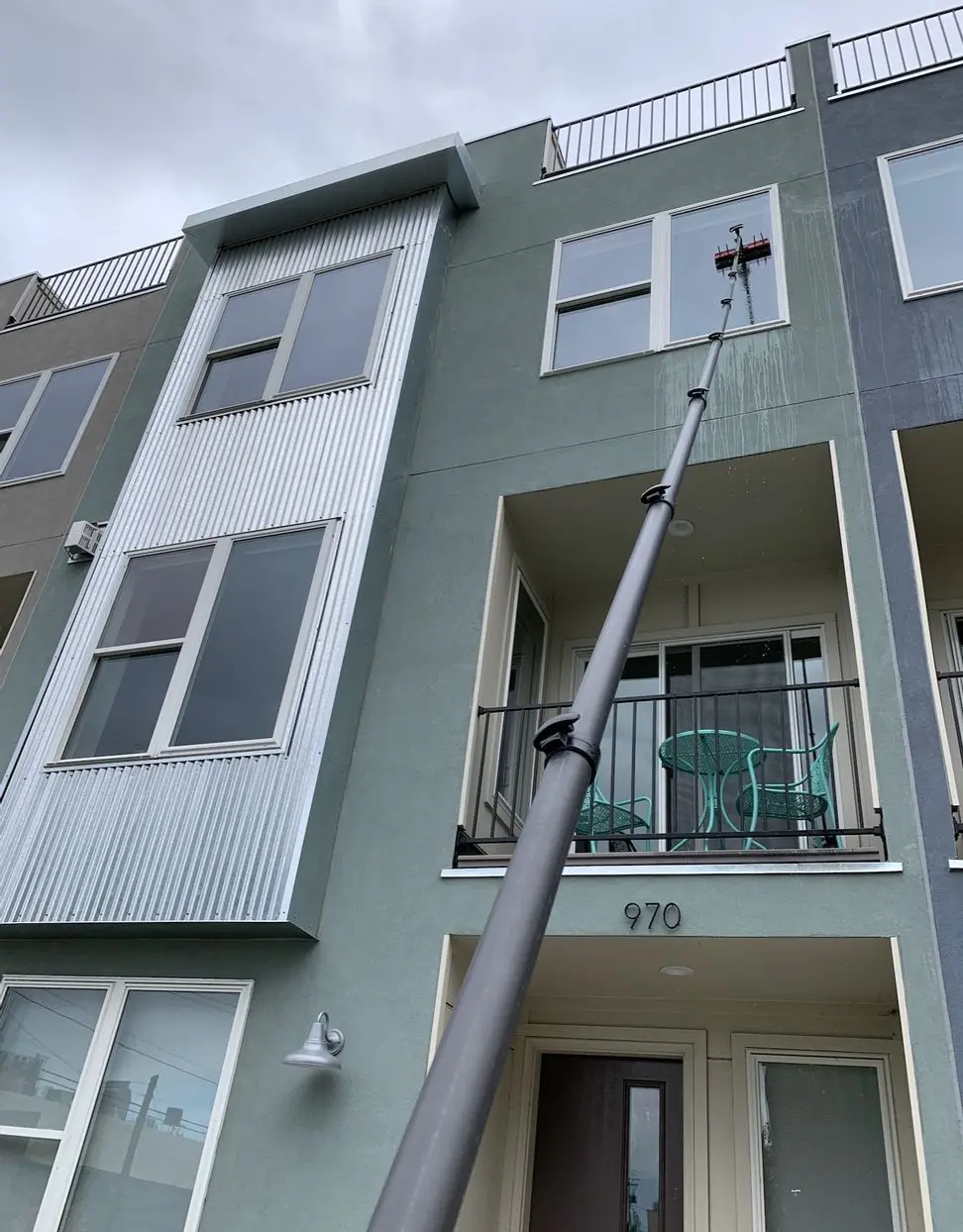 window cleaning Highlands Ranch CO