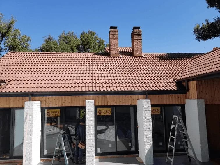 Roof C leaning Austin TX