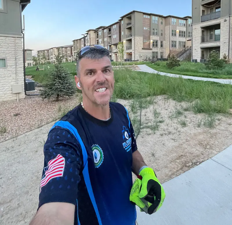 apartment complex pressure washing Denver CO