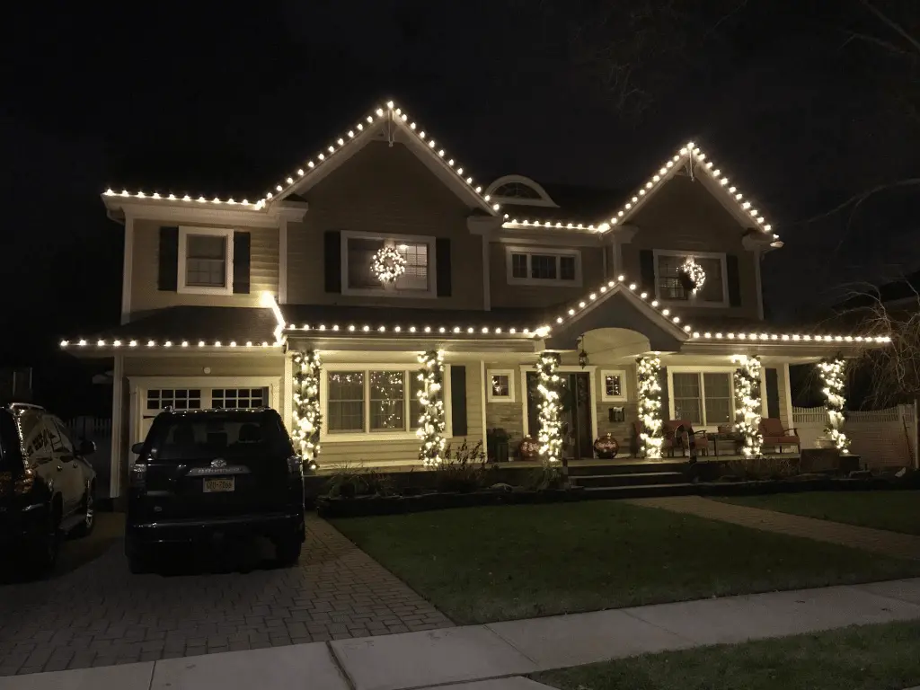 Christmas Light Installation Fairfield CT