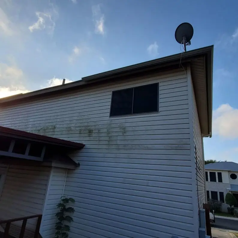 Soft Wash or Power Wash? The Right Choice for Delaware Properties