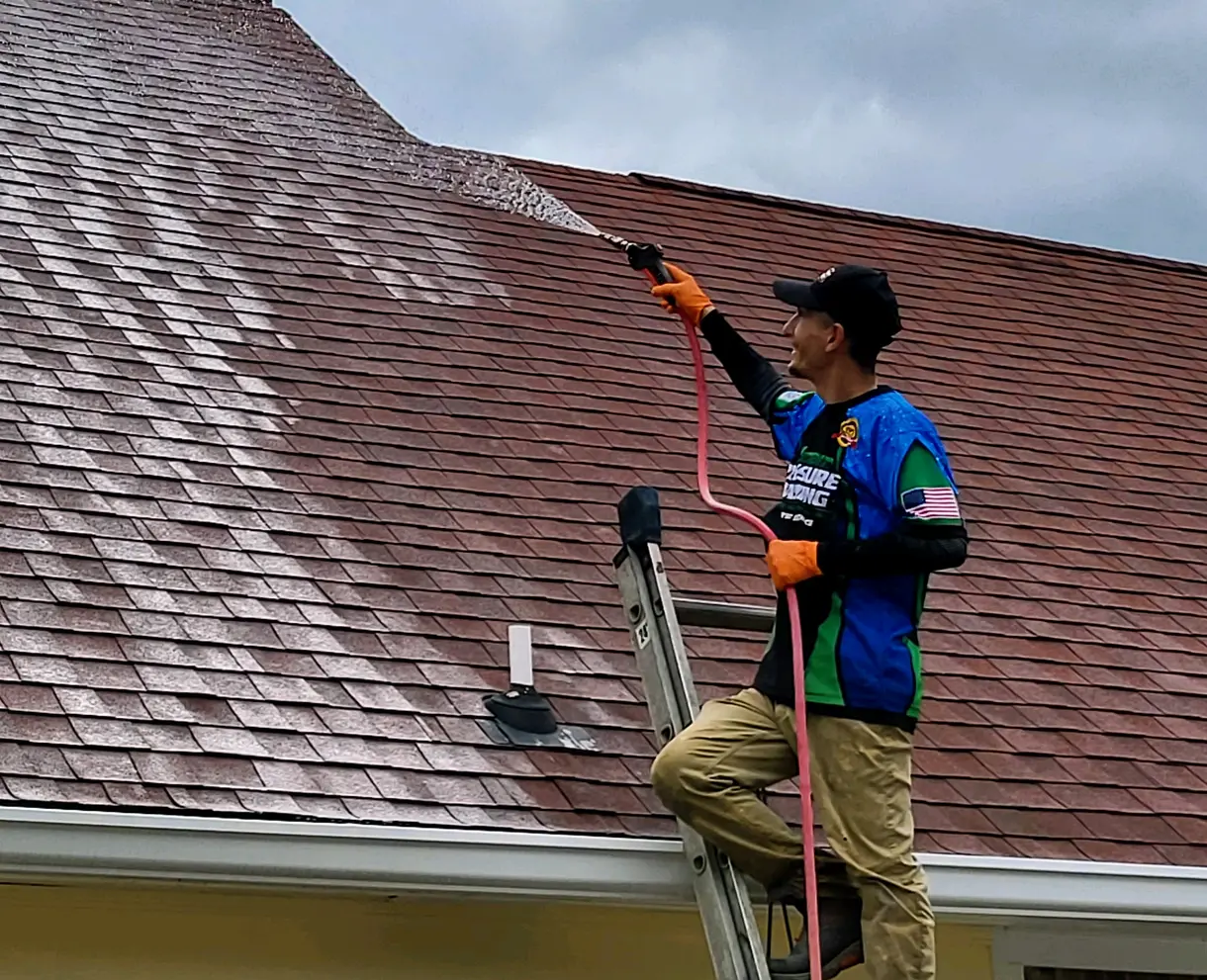Roof washing Columbia TN