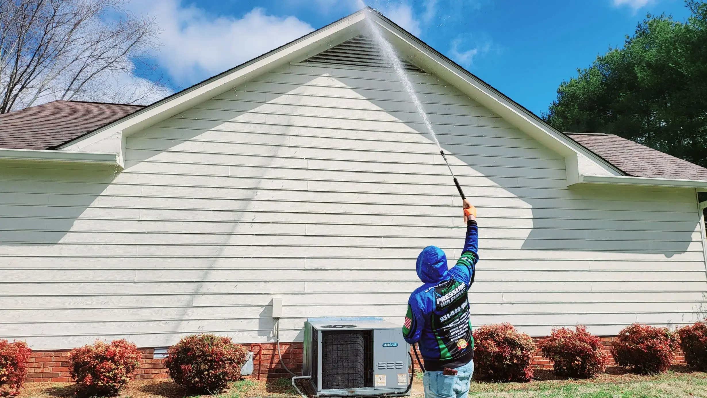 home Pressure Washing Columbia TN
