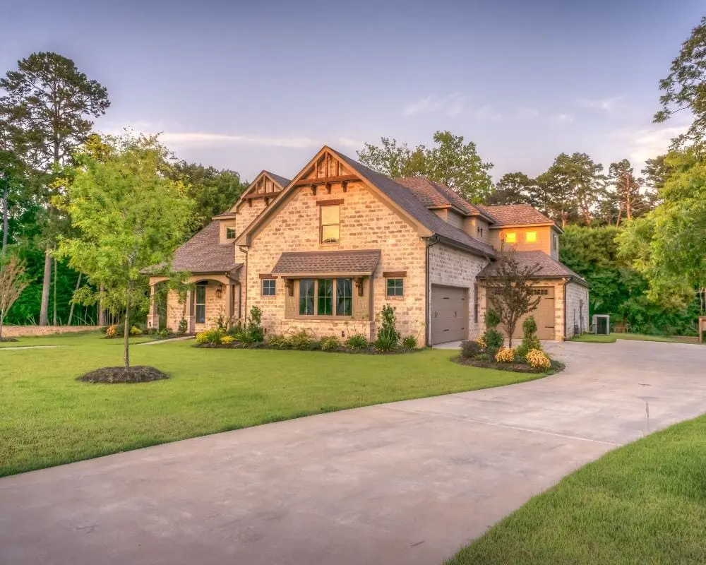 Benefits of Pressure Washing Your Driveway