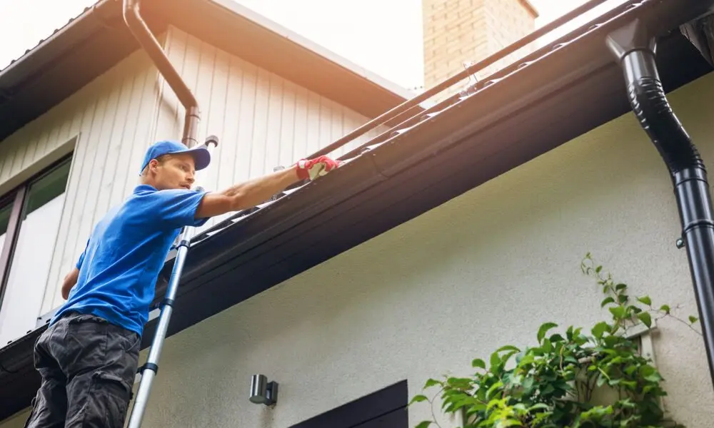 7 Benefits of Gutter Cleaning