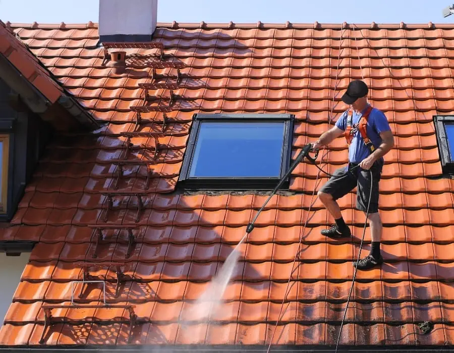 roof cleaning in Warner Robins, GA