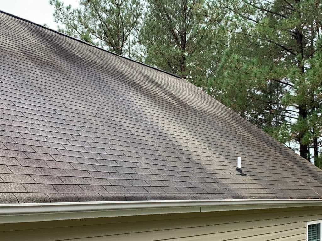 roof cleaning in Warner Robins, GA