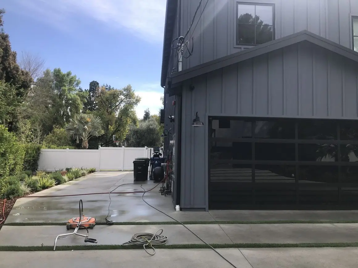 Pressure Washing Los Angeles