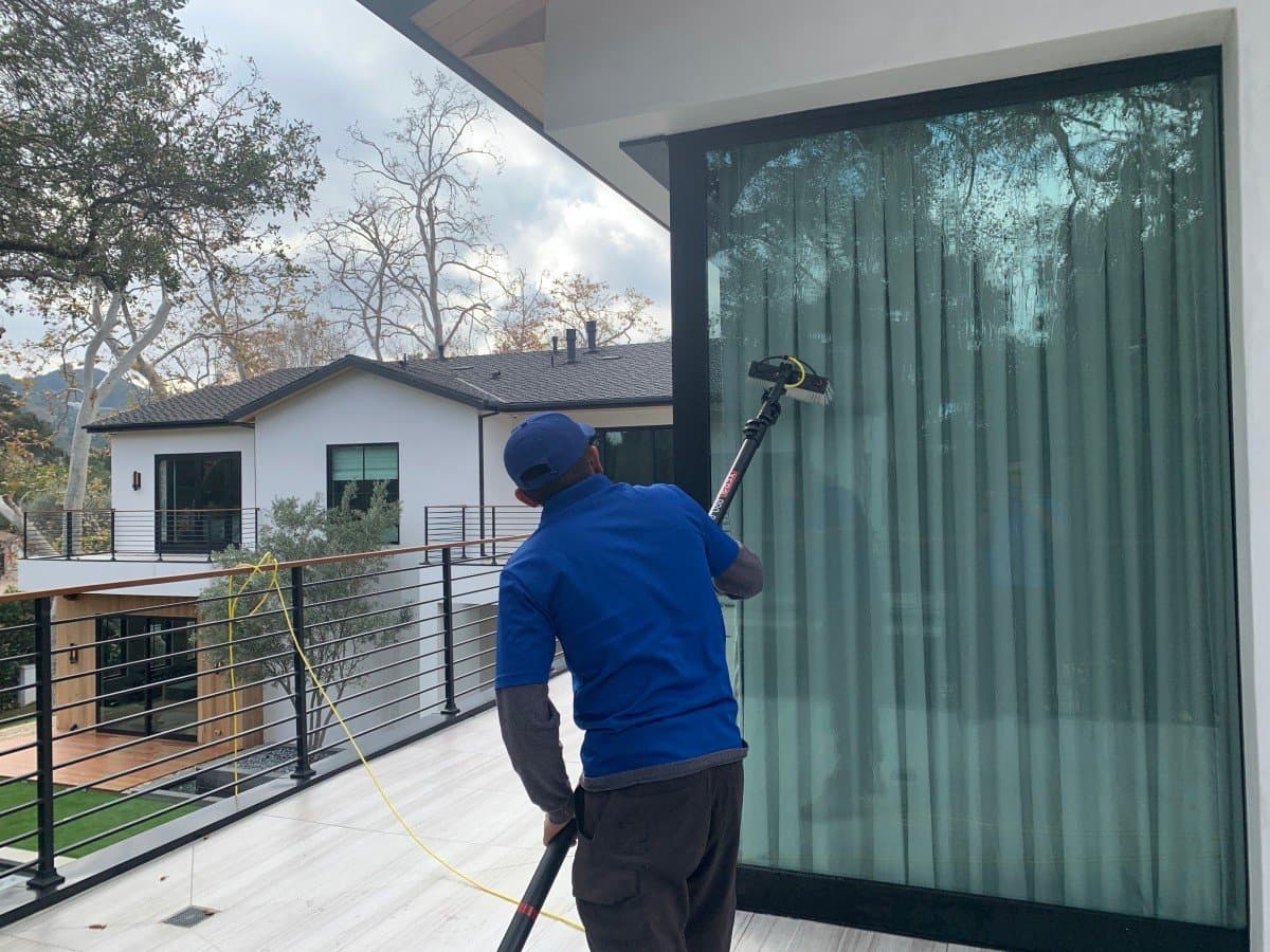 window cleaning in Los Angeles