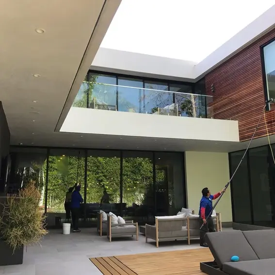 Window Cleaning in Santa Monica, CA