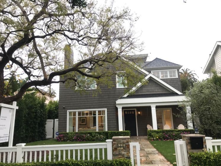 Pressure Washing Santa Monica