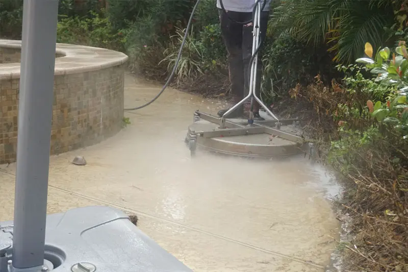 pool deck cleaning Metairie