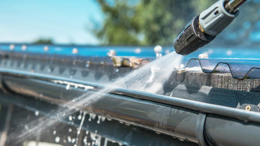 Gutter Cleaning Metairie LA 2