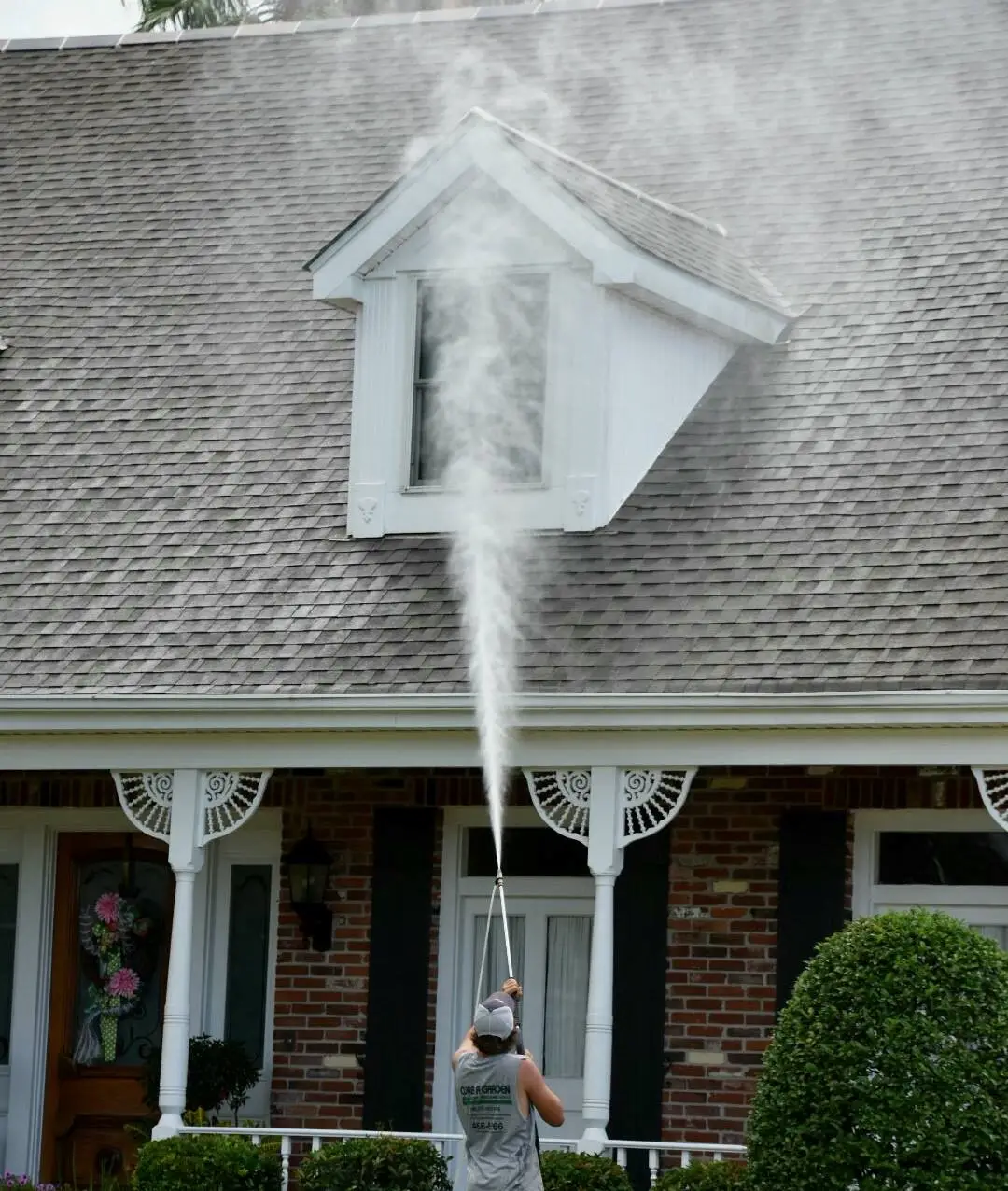 Roof Cleaning in Kenner, LA
