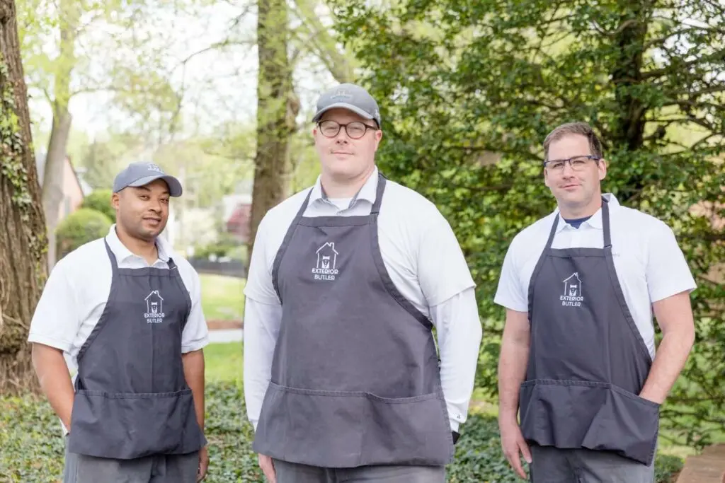 Exterior Butler Team