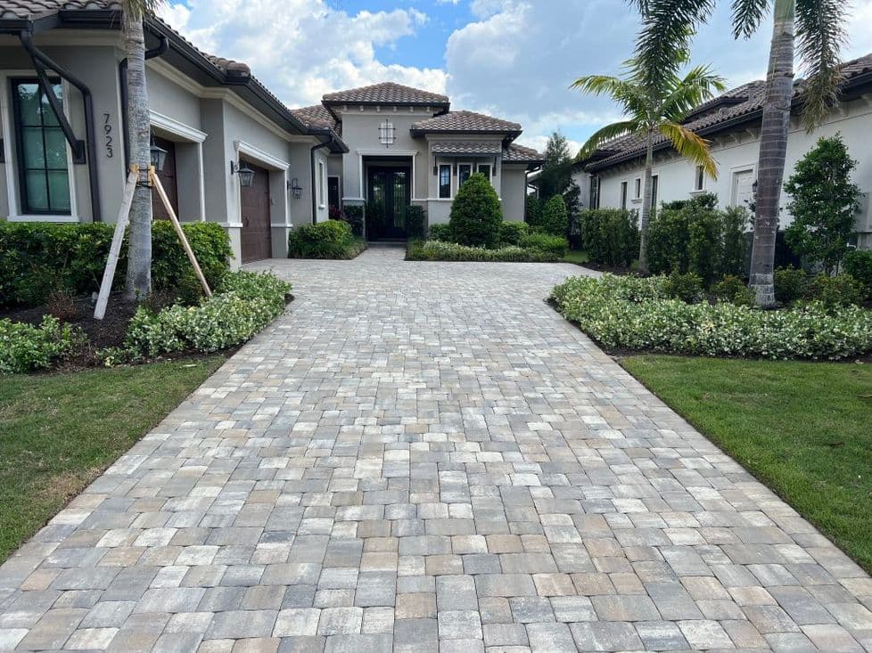 Paver Sealing The Meadows FL