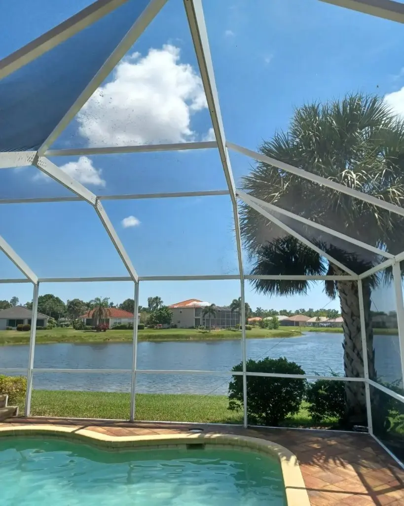 Pool Cage Cleaning Cape Coral