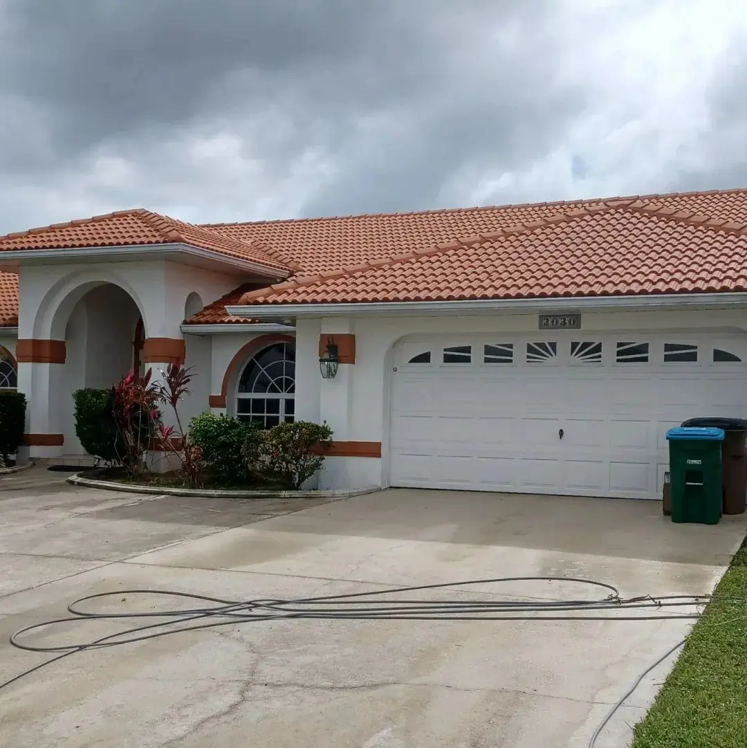 Pressure Washing Iona, FL