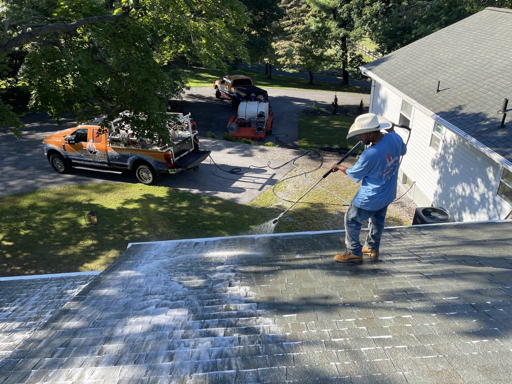 PRESSURE WASHING SERVICE IN BALTIMORE MD