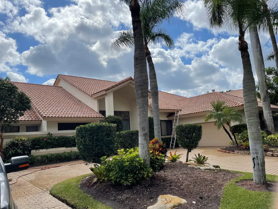 Pressure Washing in Coral Springs, FL