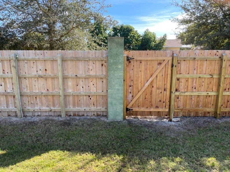 Deck & Fence Staining project in Oviedo FL