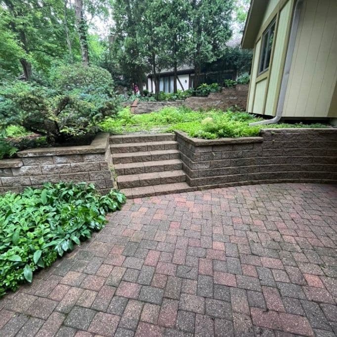 Concrete Cleaning Minneapolis