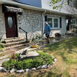 Pressure Washing Bowling Green KY Concrete Cleaning