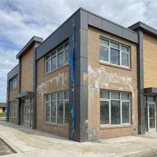 03_storefronts_building_faces