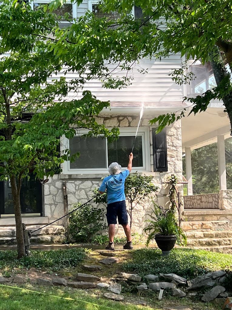 Roof Cleaning Bowling Green KY