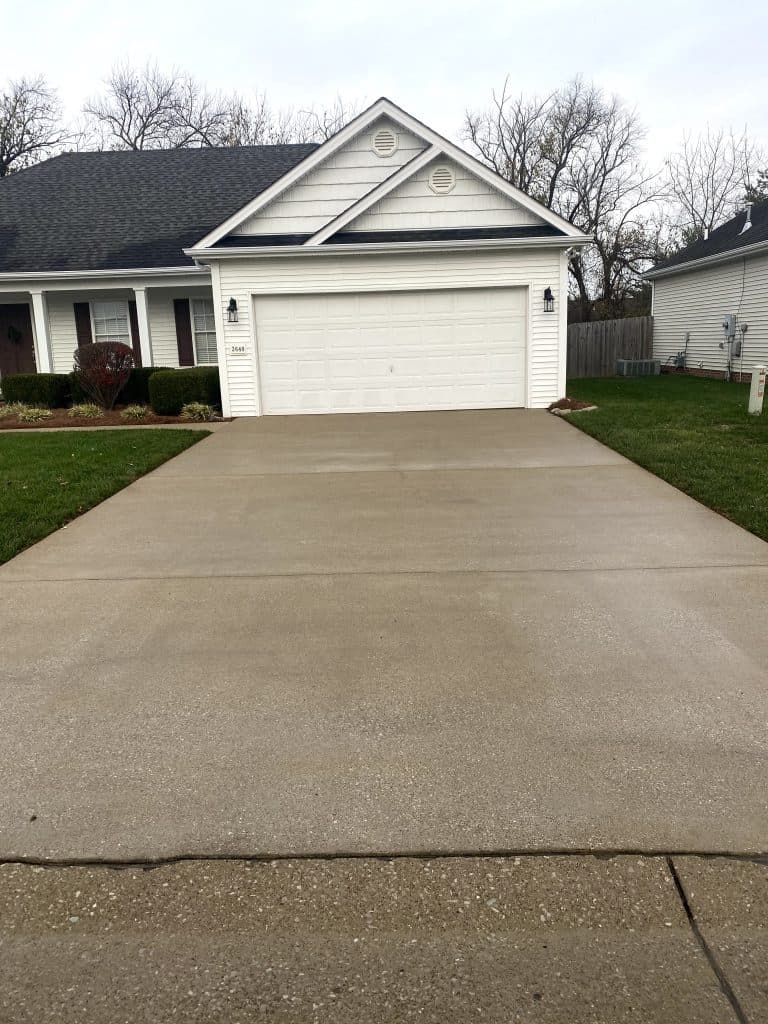 Driveway Cleaning in Bowling Green KY