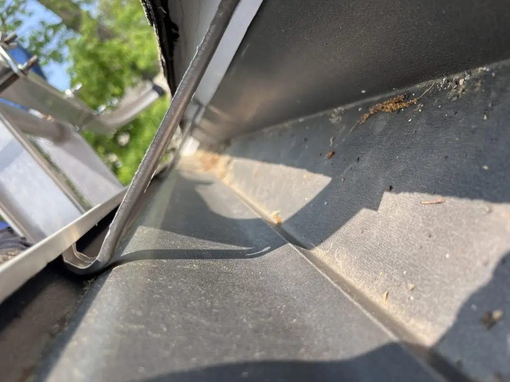 Gutter Cleaning Los Angeles CA